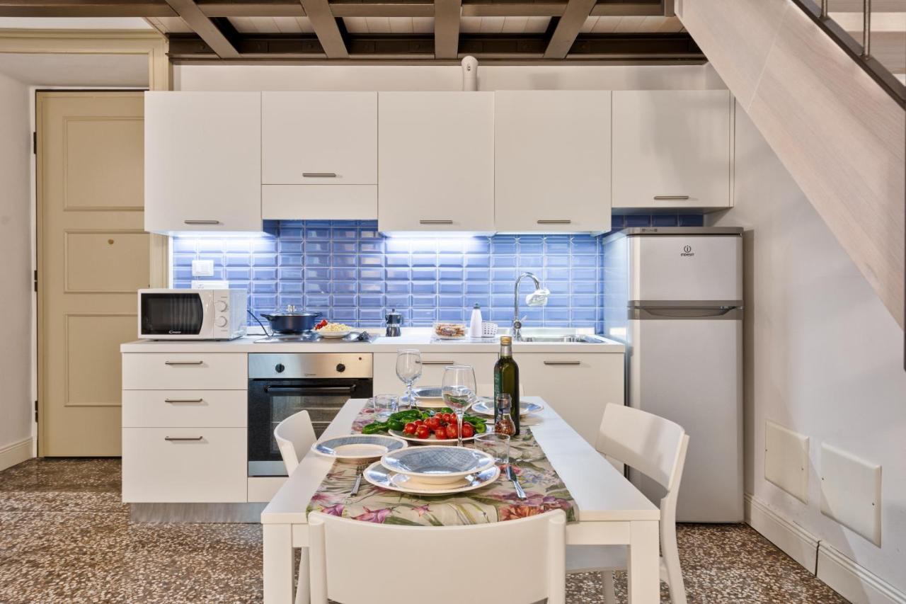 Apartments To Art Турин Экстерьер фото
