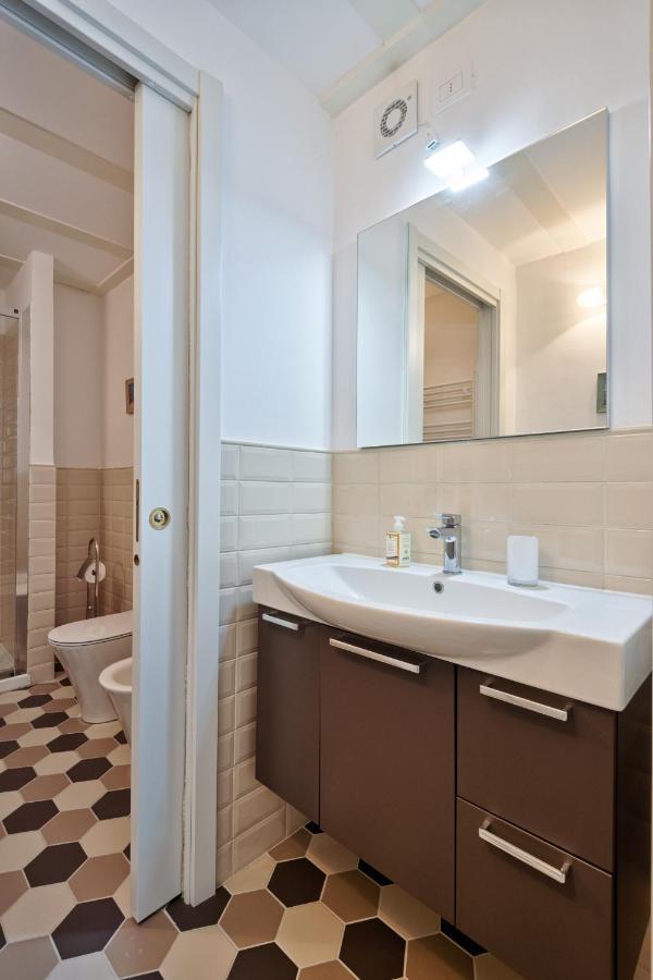 Apartments To Art Турин Экстерьер фото