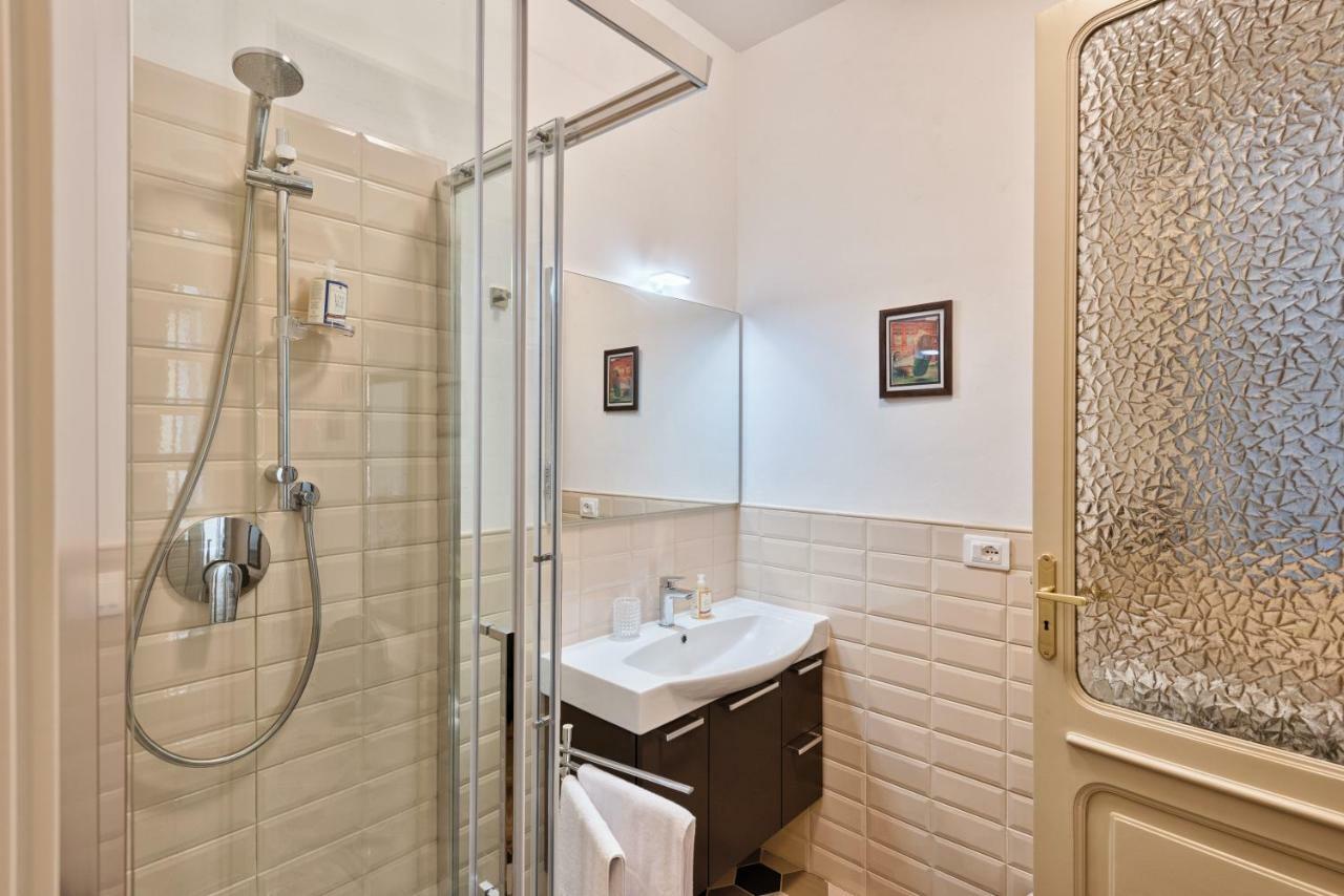 Apartments To Art Турин Экстерьер фото